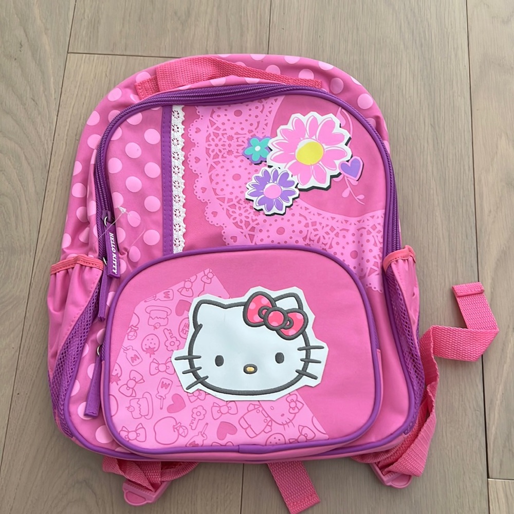 Hello Kitty Backpack - Picture 1 of 1